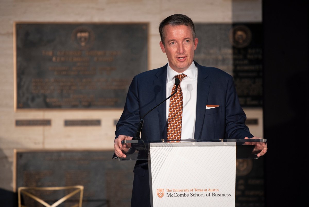 UTAustin President Jay Hartzell poised to make 1.25 million annually