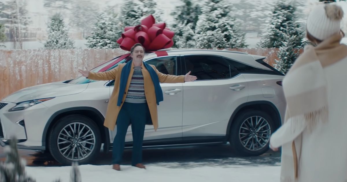 SNL Spoofs Lexus Surprise Christmas Car Commercials CBNC