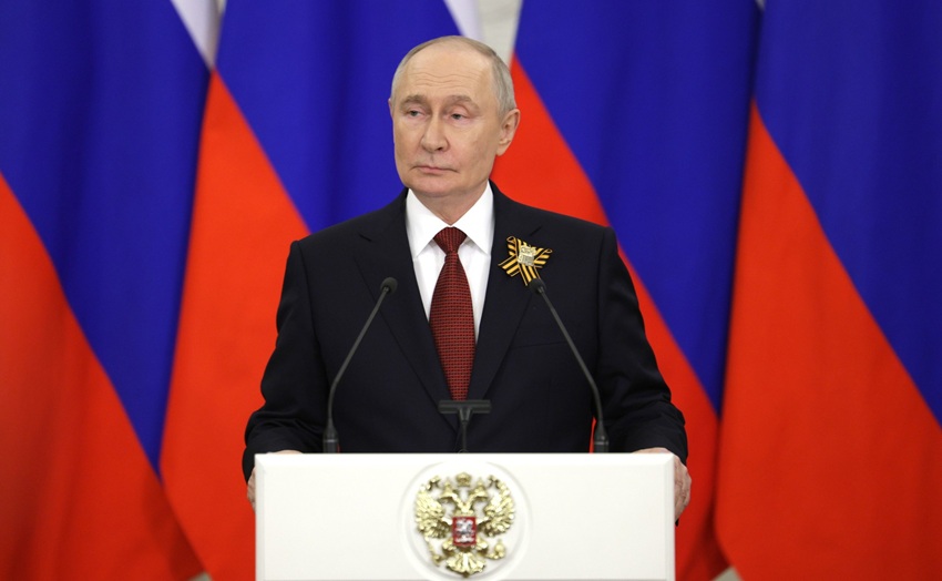 Interesting – During “Victory Day” Presser, Russian Federation President Putin Outlines Warning Call with President Trump to Exit Kiev