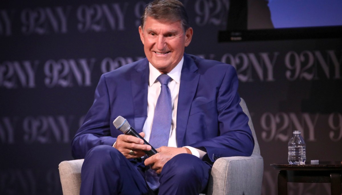 Joe Manchin says it’s ‘insane’ that Democrats prefer socialism