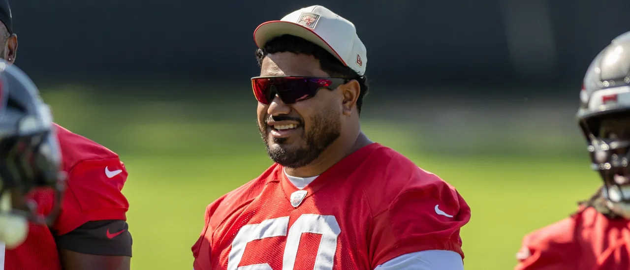 Pro Bowler Vita Vea Requests Trade From Buccaneers Only Day Before Start Of Training Camp