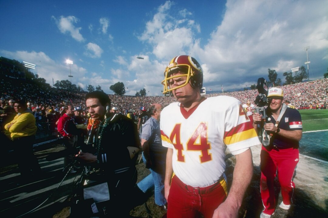 Commanders Legend John Riggins Will Rejoin Team as a Broadcaster