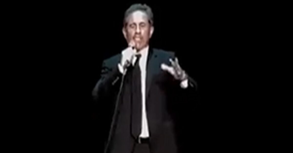 LOL! Jerry Seinfeld Once Again Humiliates an Anti-Israel Nutjob Heckler at One of His Shows (VIDEO) * The Gateway Pundit * by Mike LaChance